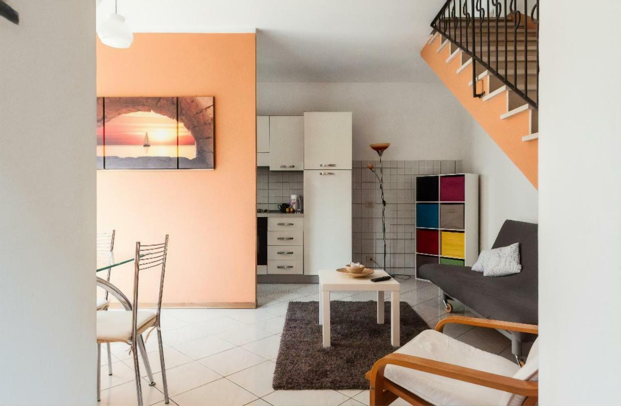 Vakantiehuis La Casina Gialla Independent House - Near The Walls Lucca
